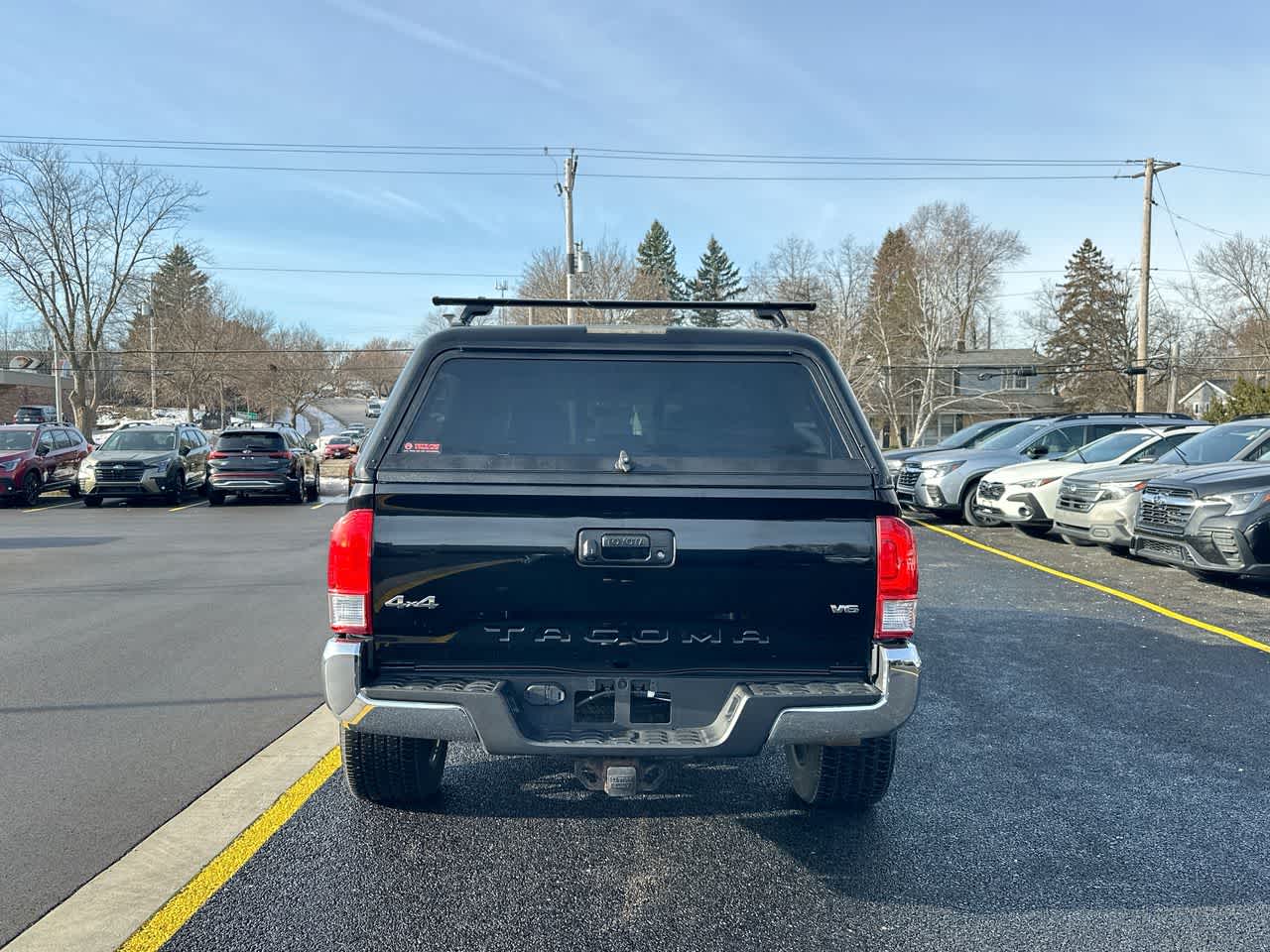 Thumbnail: 2016 Toyota Tacoma - 13