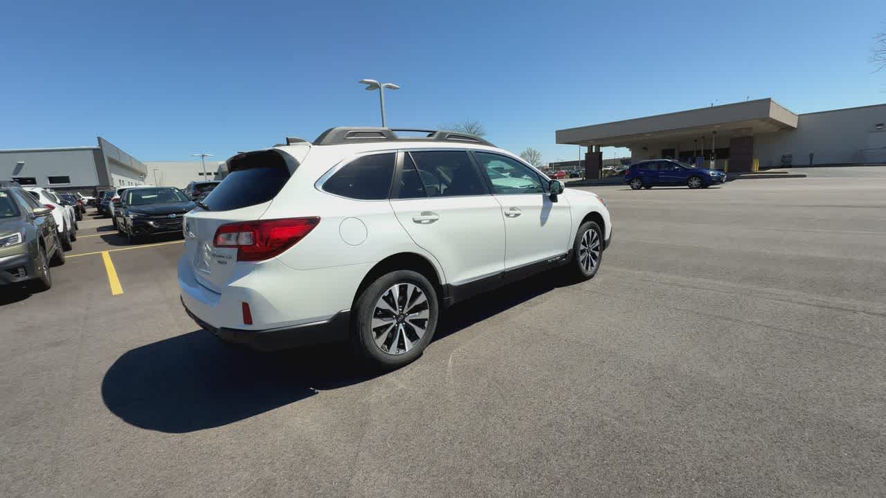 Thumbnail: 2017 Subaru Outback - 8
