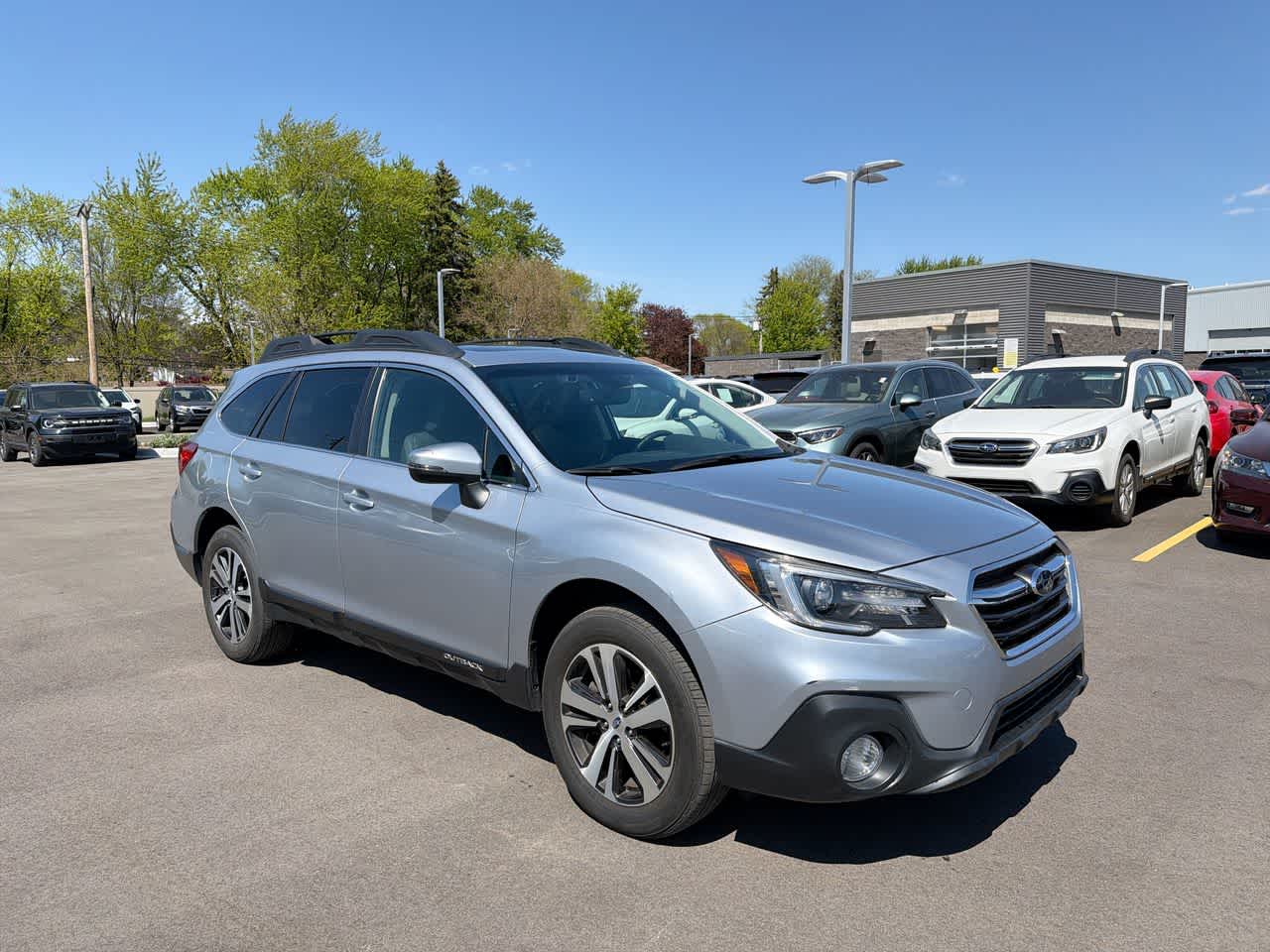 Thumbnail: 2019 Subaru Outback - 15