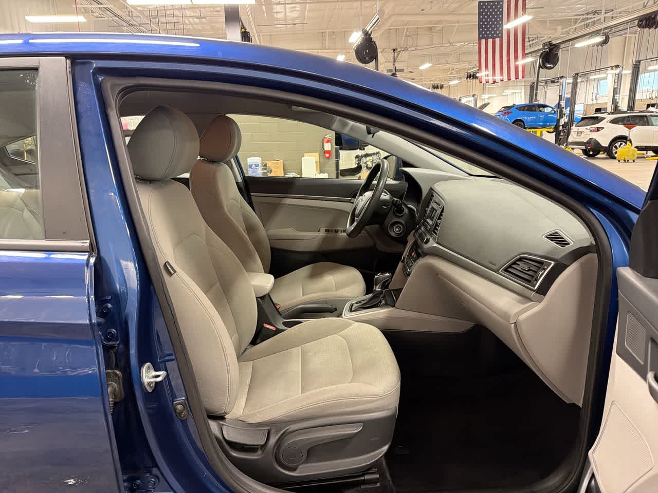 Thumbnail: 2017 Hyundai Elantra - 25