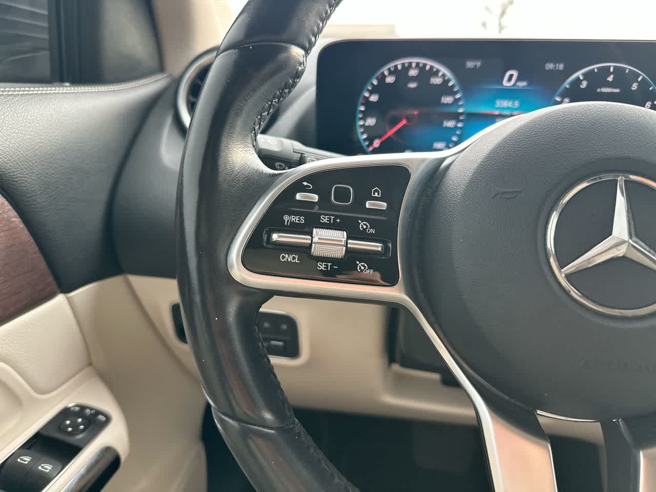 Thumbnail: 2022 Mercedes-Benz GLA - 28