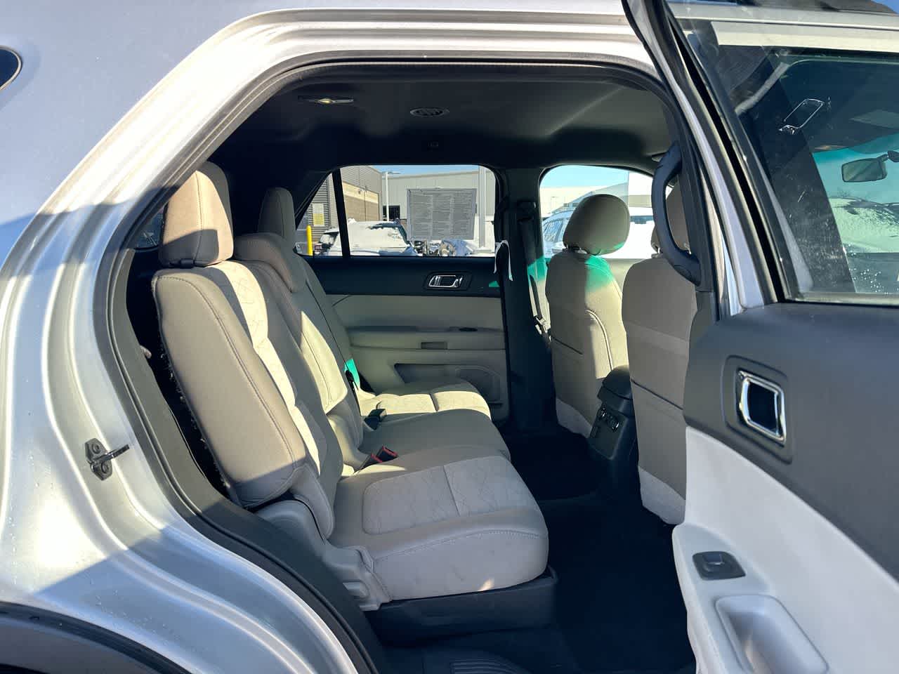 Thumbnail: 2013 Ford Explorer - 25