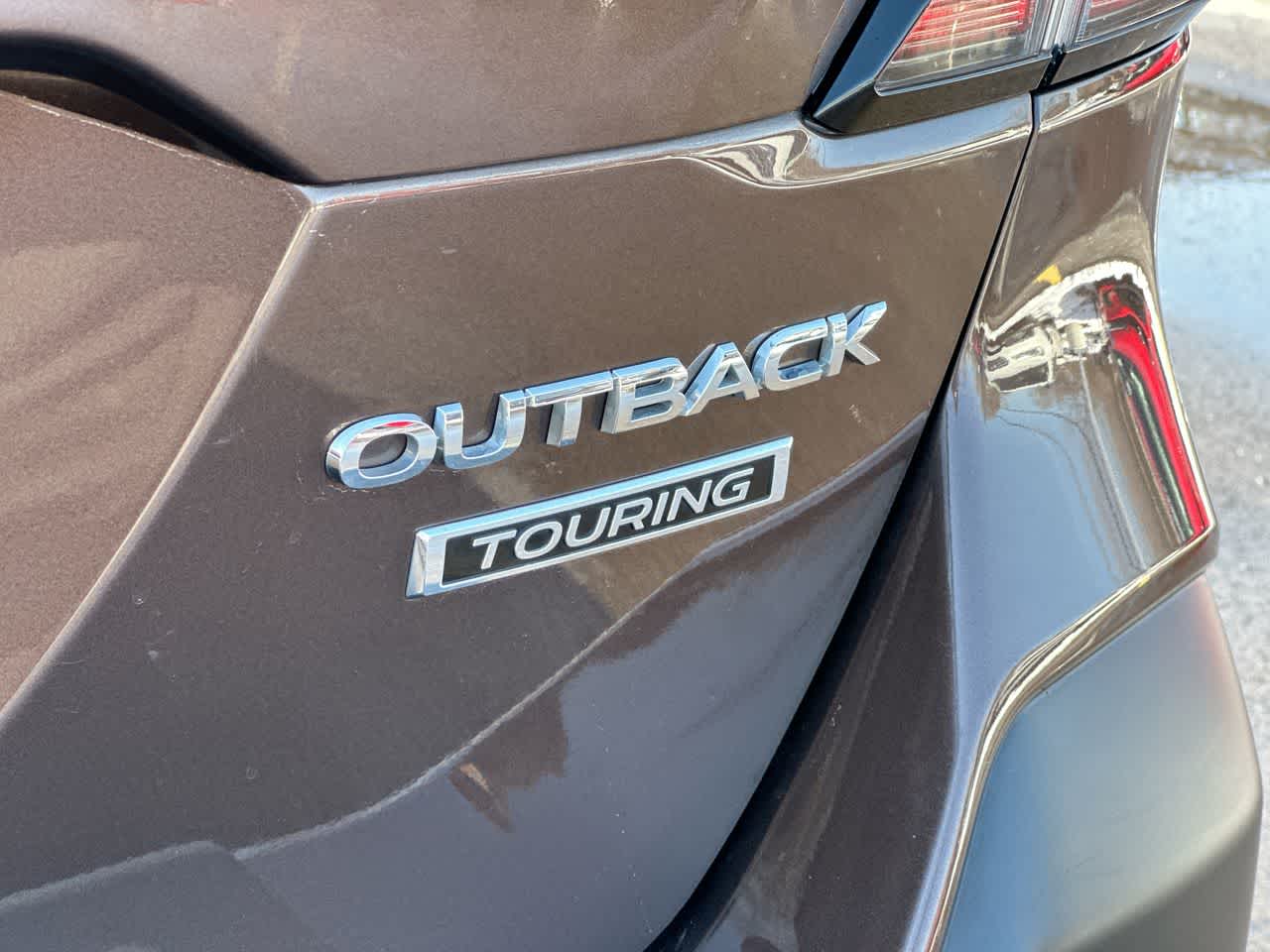 Thumbnail: 2022 Subaru Outback - 18