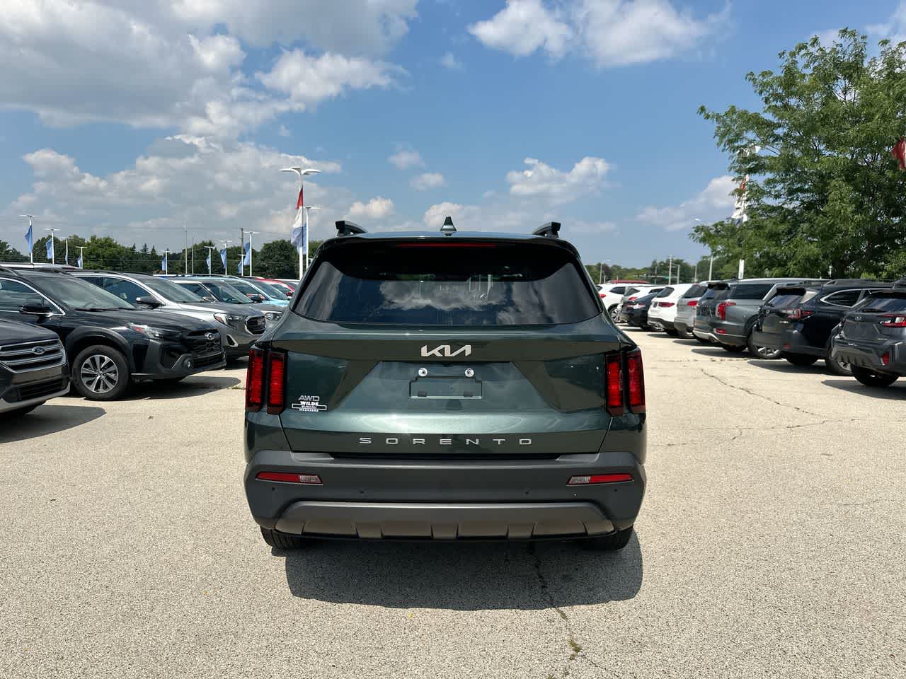 Thumbnail: 2022 Kia Sorento - 12