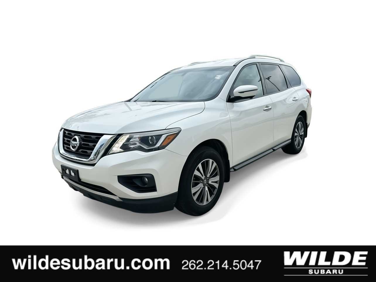 2017 Nissan Pathfinder SL -
                  Waukesha, WI