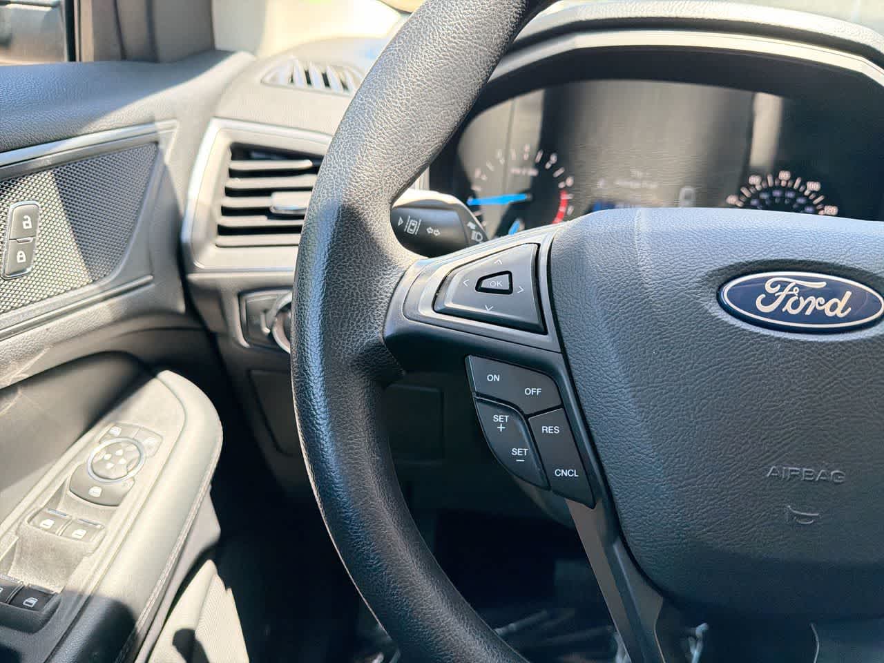 Thumbnail: 2020 Ford Edge - 27