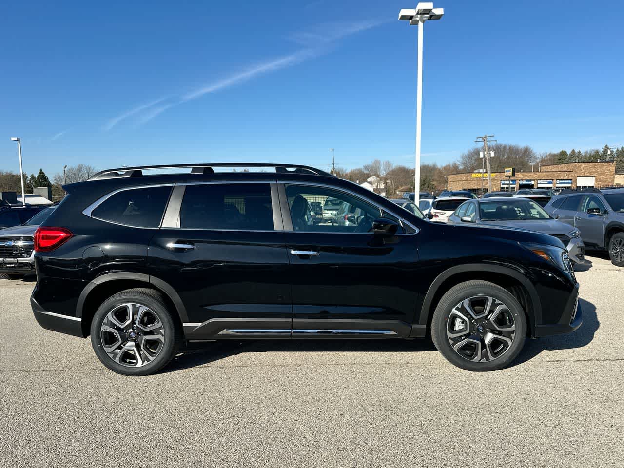 Thumbnail: 2026 Subaru Ascent - 14