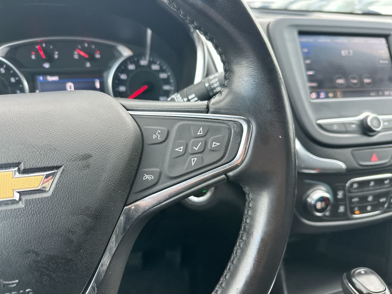 Thumbnail: 2020 Chevrolet Equinox - 29