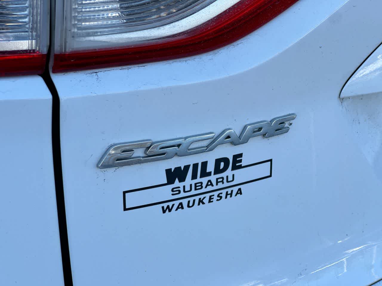 Thumbnail: 2015 Ford Escape - 17