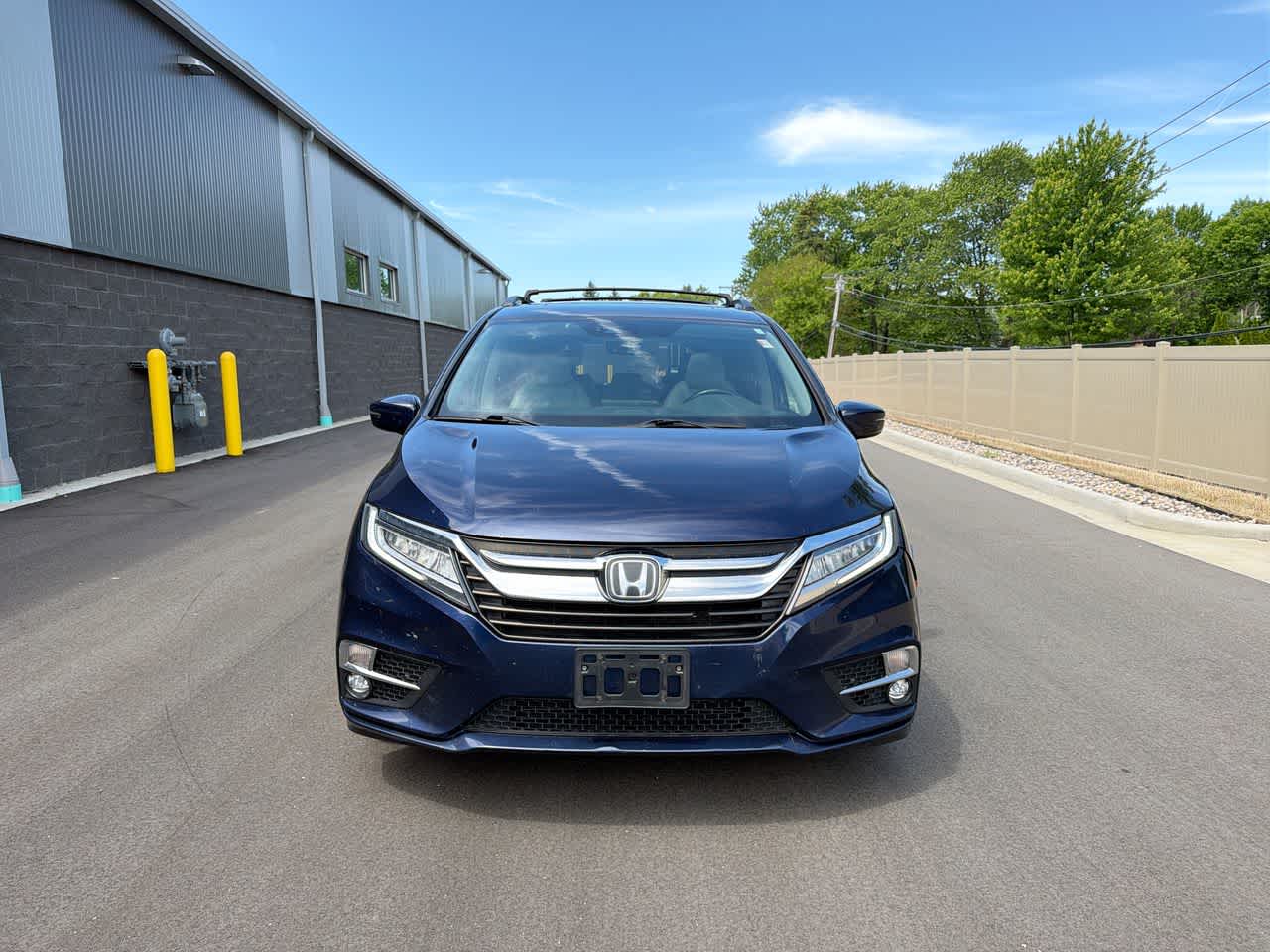 Thumbnail: 2018 Honda Odyssey - 16