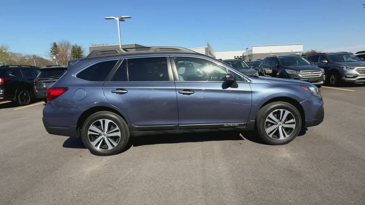 Thumbnail: 2018 Subaru Outback - 8