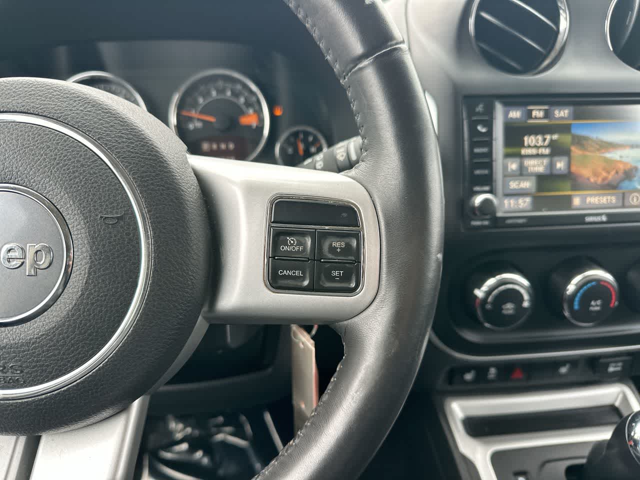 Thumbnail: 2017 Jeep Compass - 30