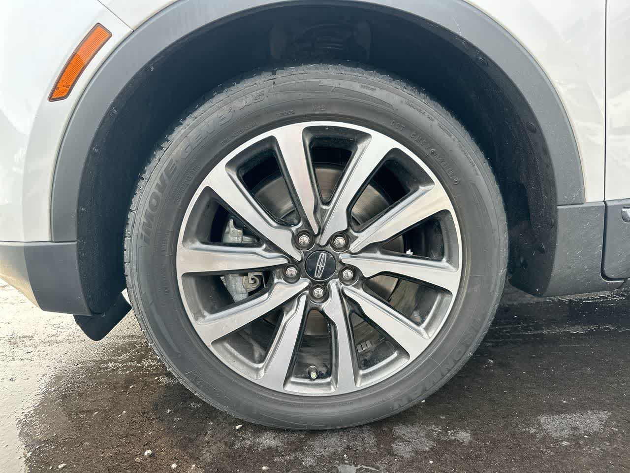 Thumbnail: 2019 Lincoln MKC - 19