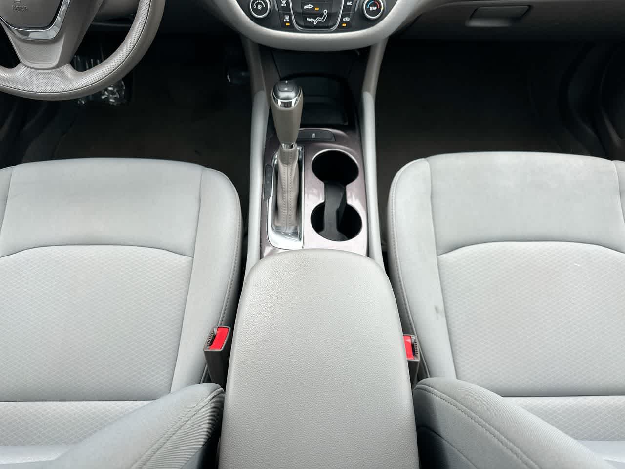 Thumbnail: 2020 Chevrolet Malibu - 30