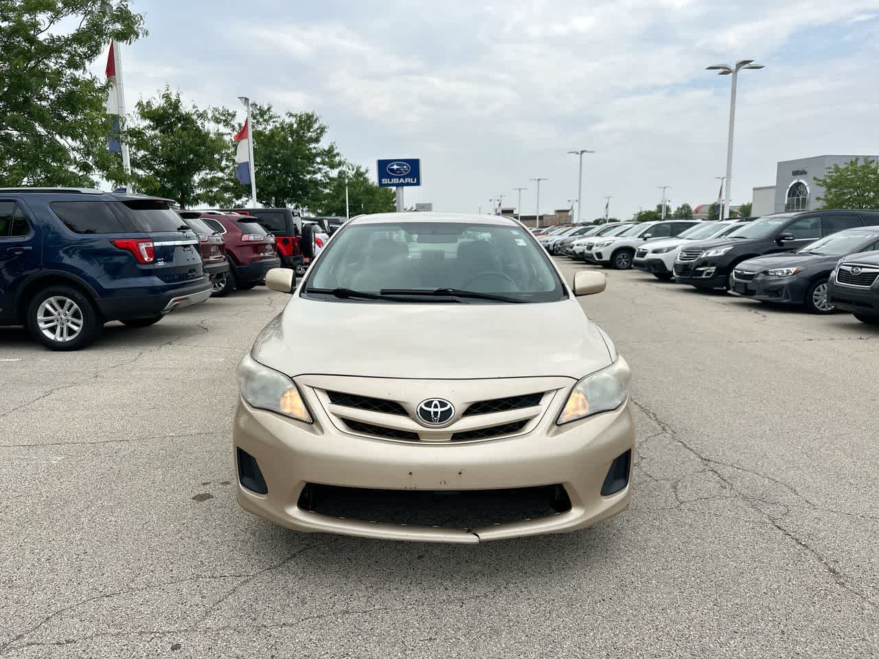 Thumbnail: 2011 Toyota Corolla - 16