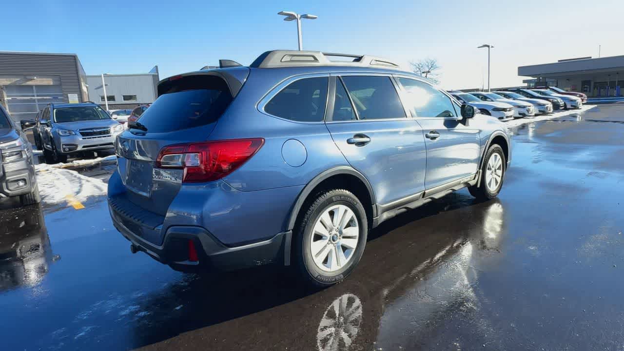 Thumbnail: 2018 Subaru Outback - 8