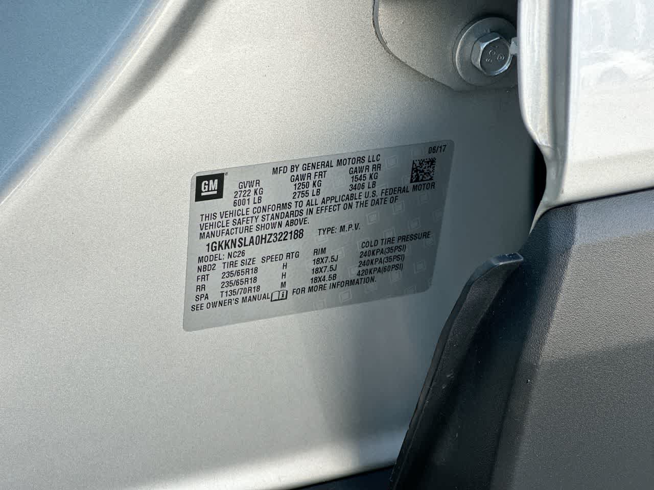 Thumbnail: 2017 GMC Acadia - 37