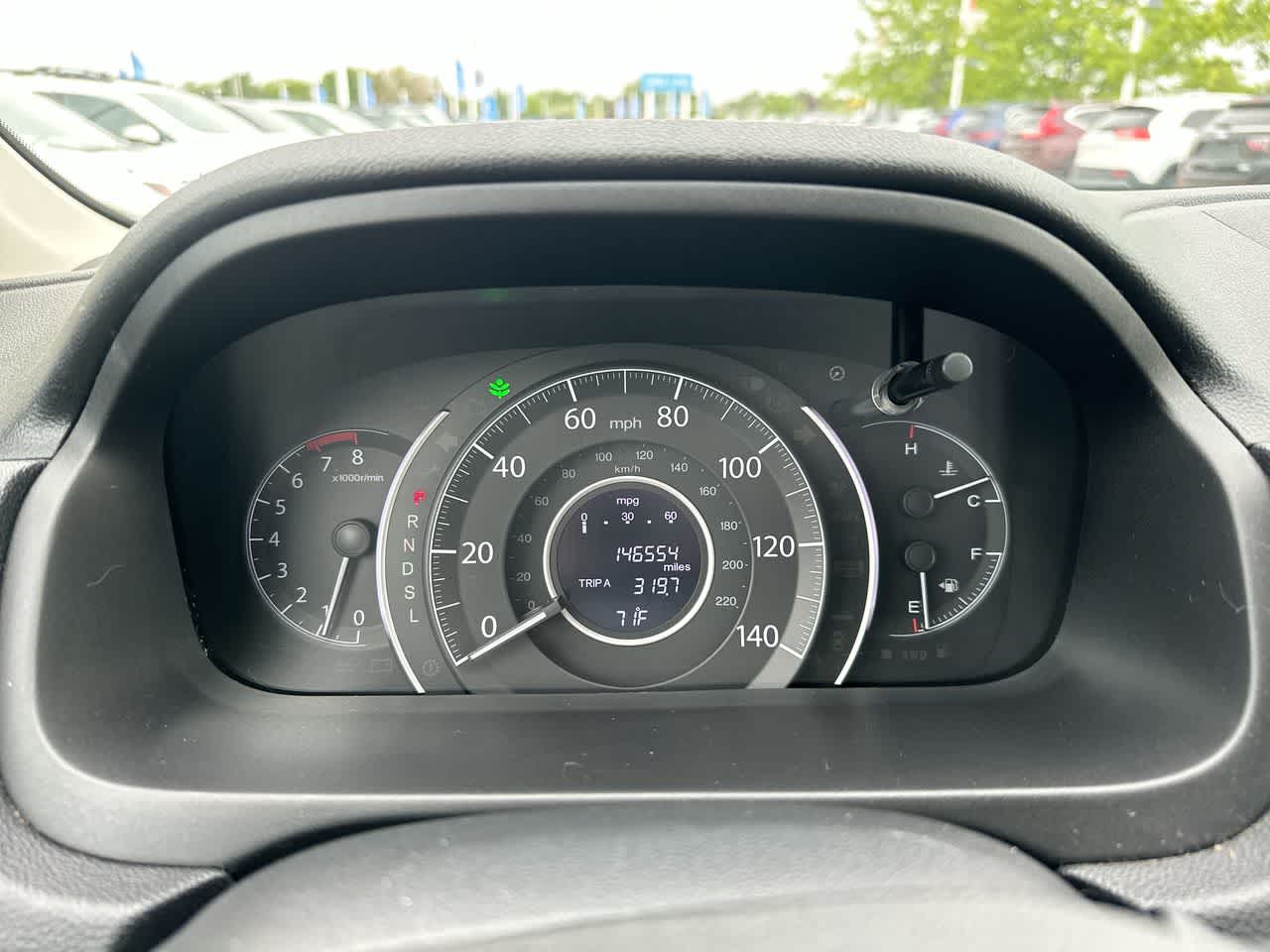 2016 Honda CR-V SE 34