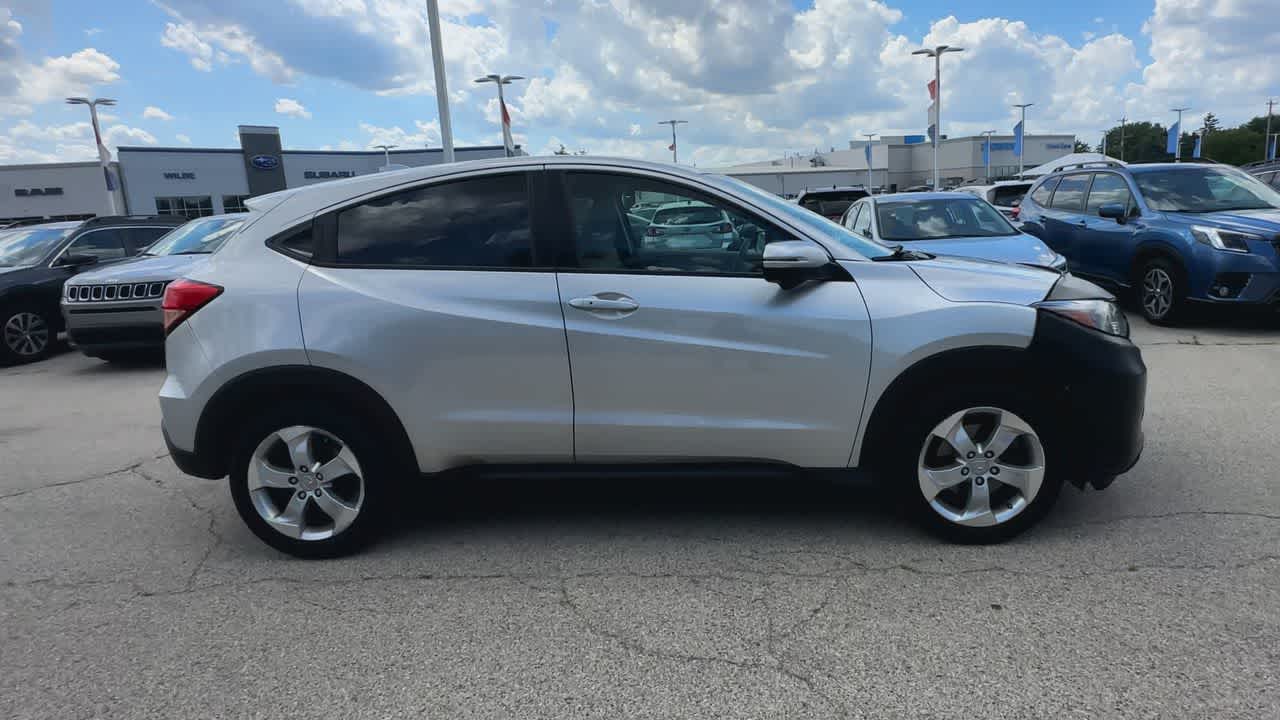 Thumbnail: 2016 Honda HR-V - 9