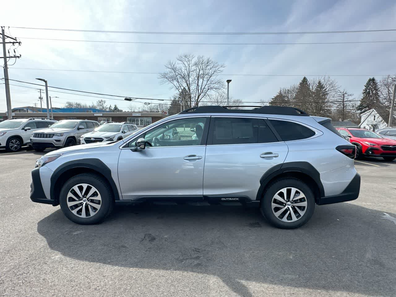 Thumbnail: 2024 Subaru Outback - 10