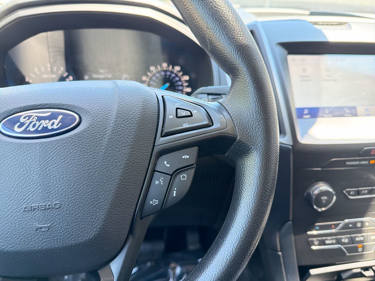 Thumbnail: 2020 Ford Edge - 28