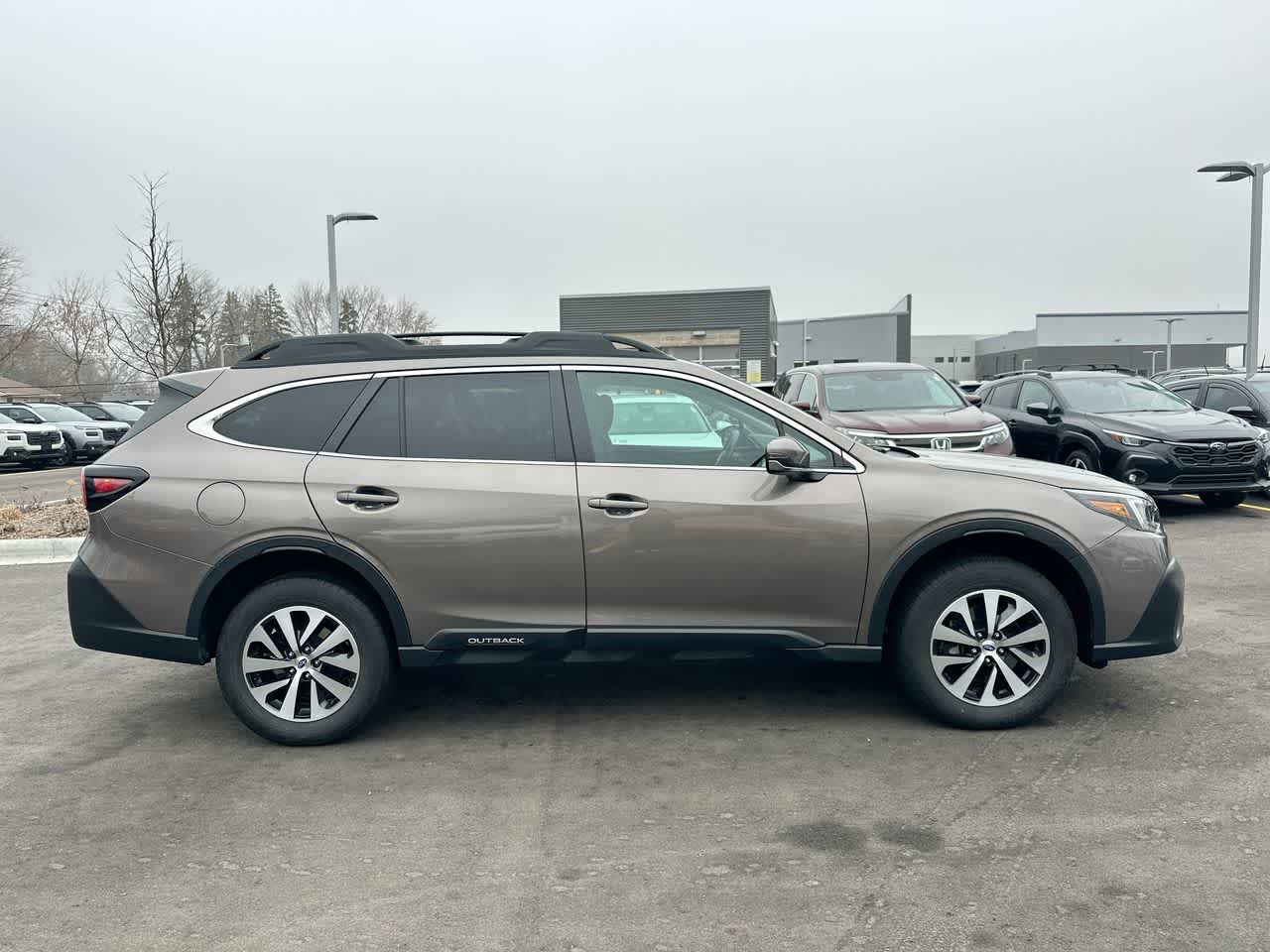 Thumbnail: 2022 Subaru Outback - 14