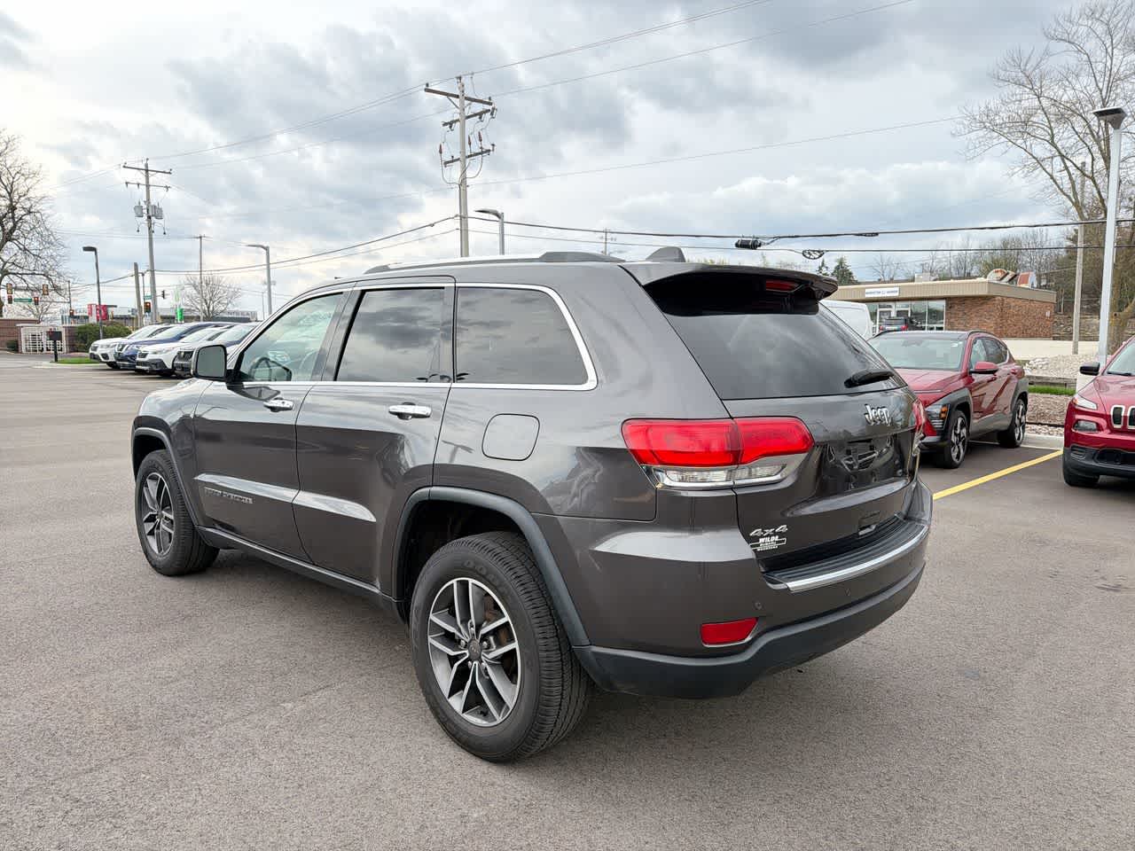 Thumbnail: 2019 Jeep Grand Cherokee - 12