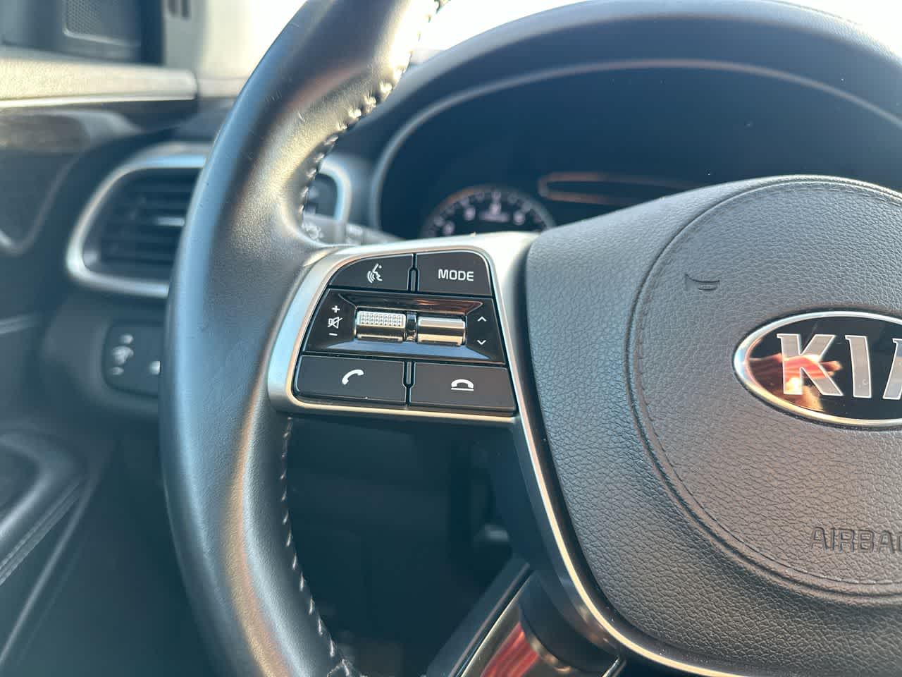 Thumbnail: 2019 Kia Sorento - 28