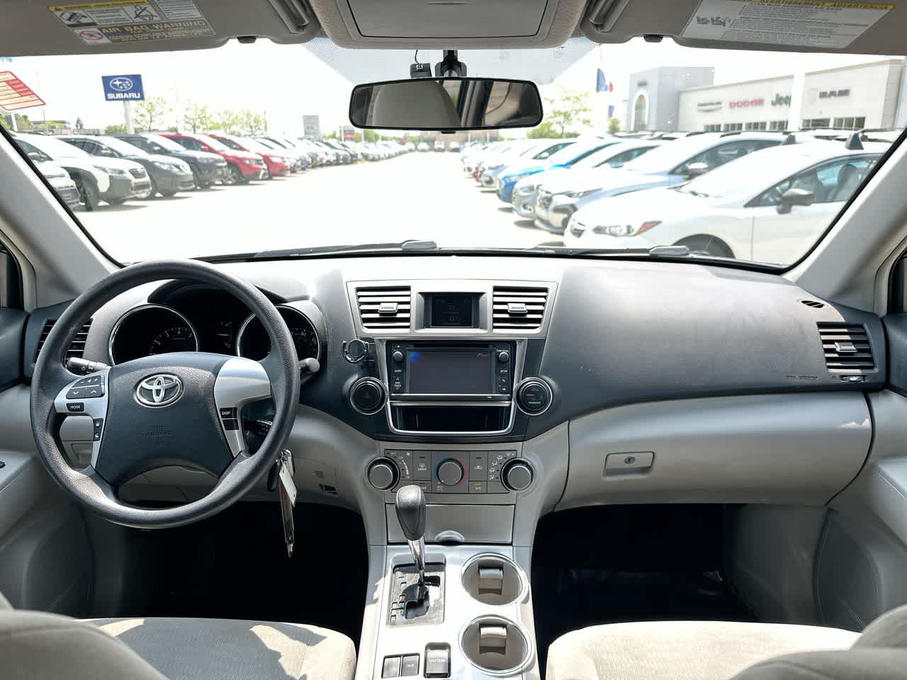 Thumbnail: 2013 Toyota Highlander - 19