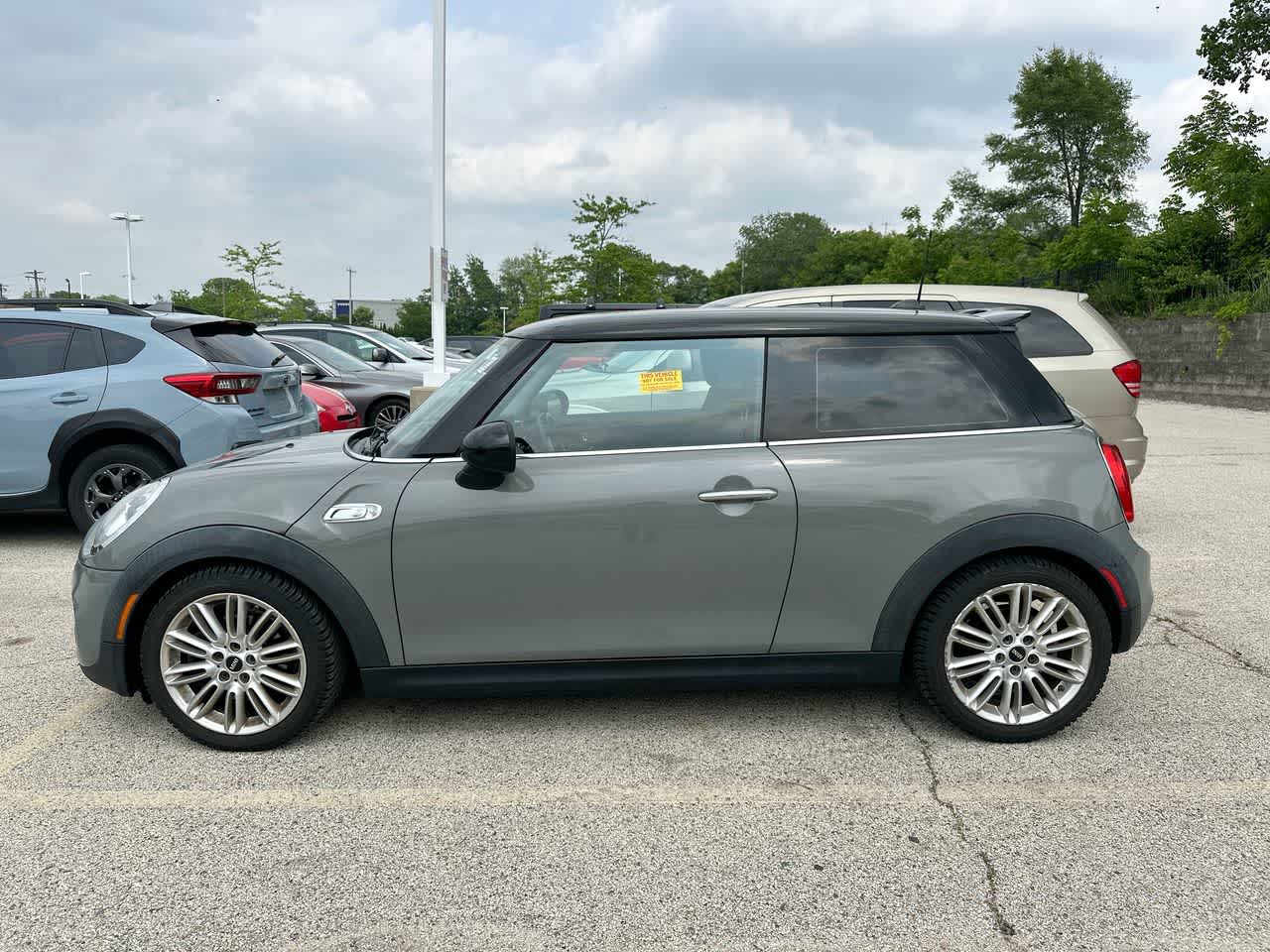 2015 MINI Cooper Hardtop S 9