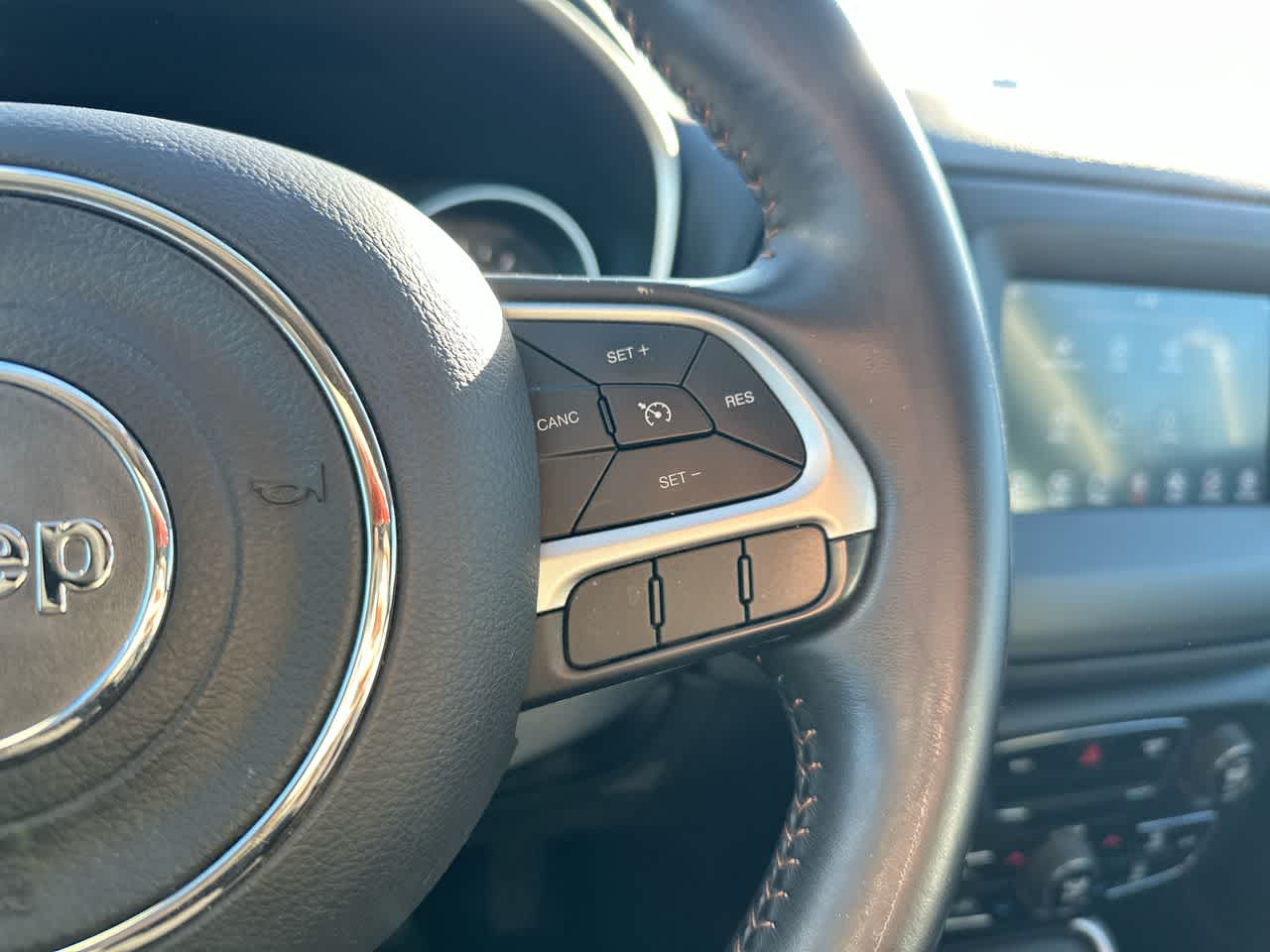 Thumbnail: 2018 Jeep Compass - 29