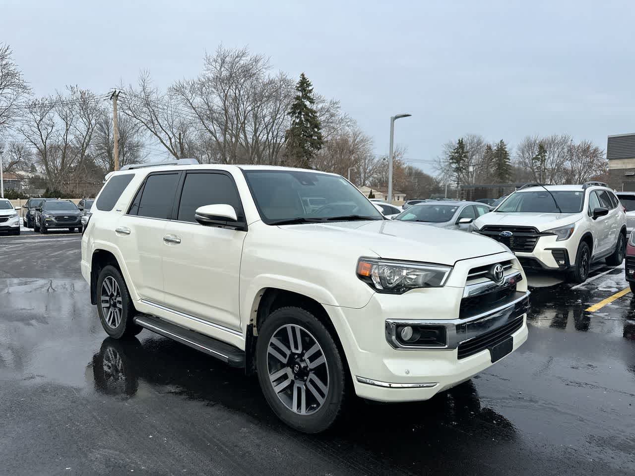 Thumbnail: 2020 Toyota 4Runner - 15
