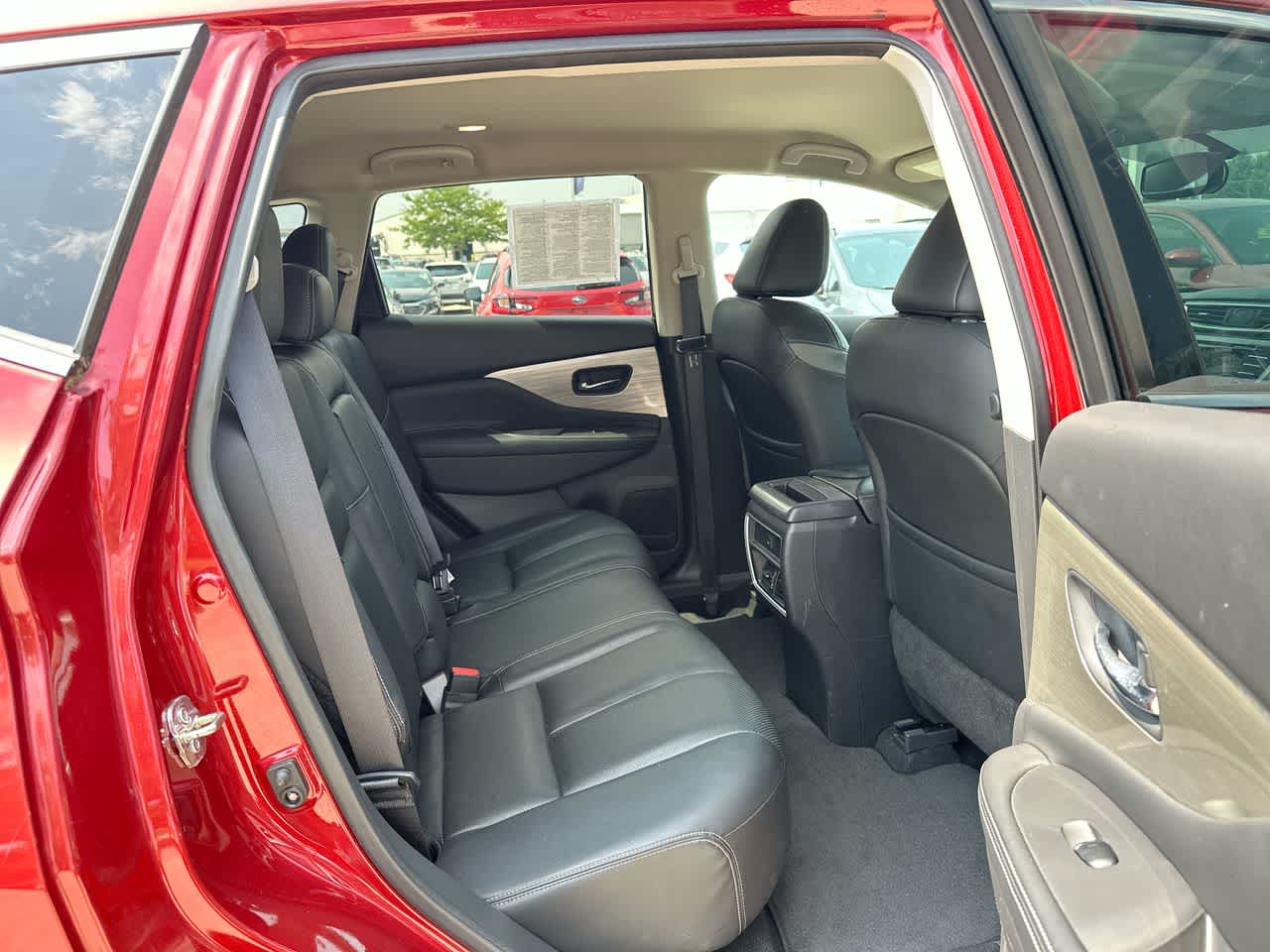 Thumbnail: 2016 Nissan Murano - 25