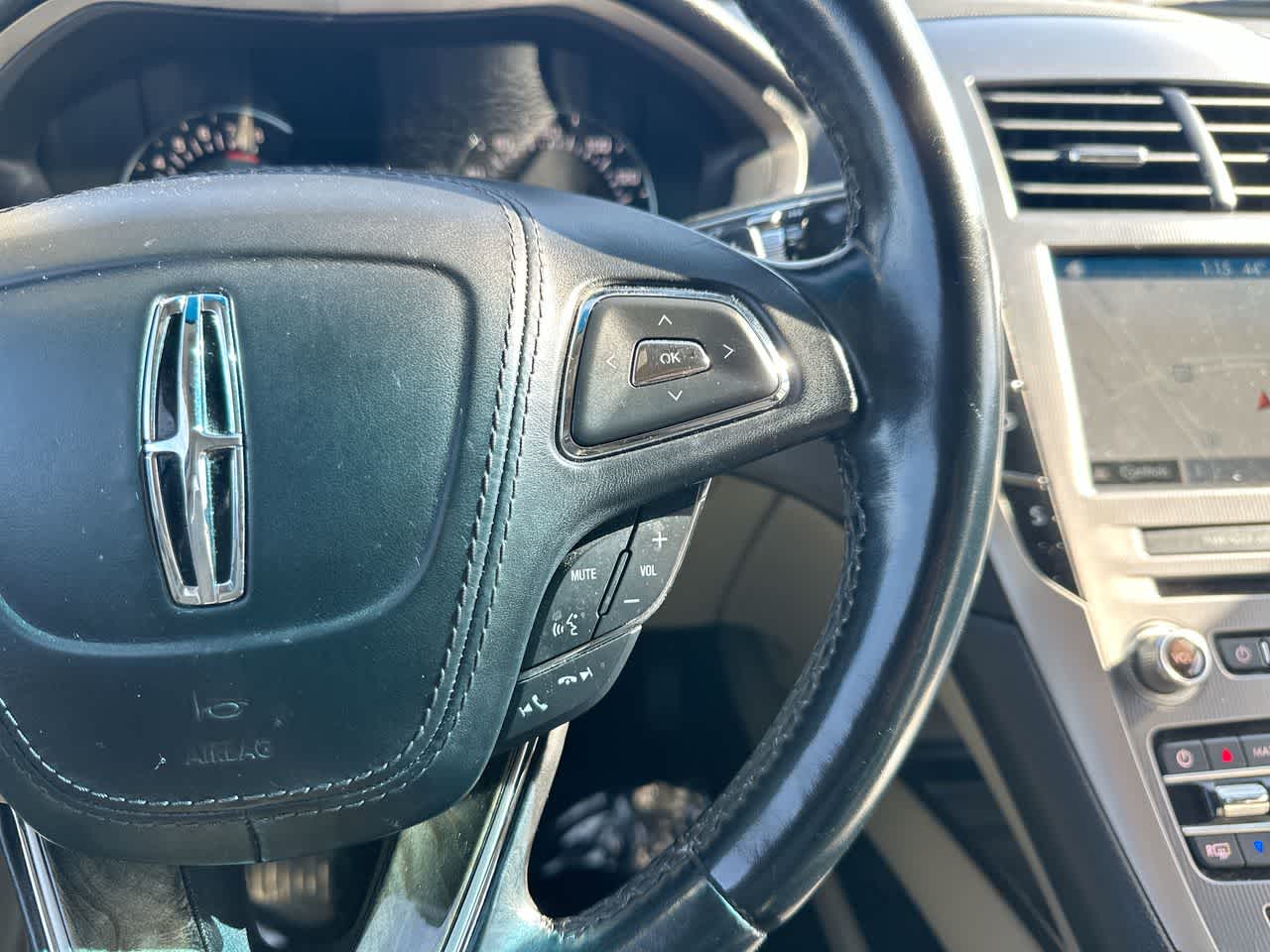 Thumbnail: 2017 Lincoln MKZ - 30
