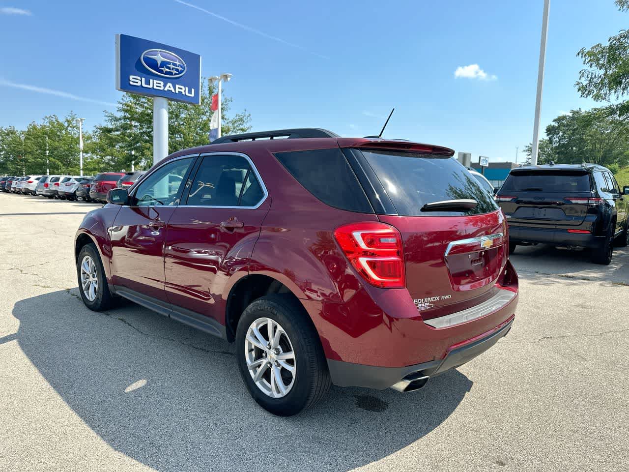 Thumbnail: 2017 Chevrolet Equinox - 11