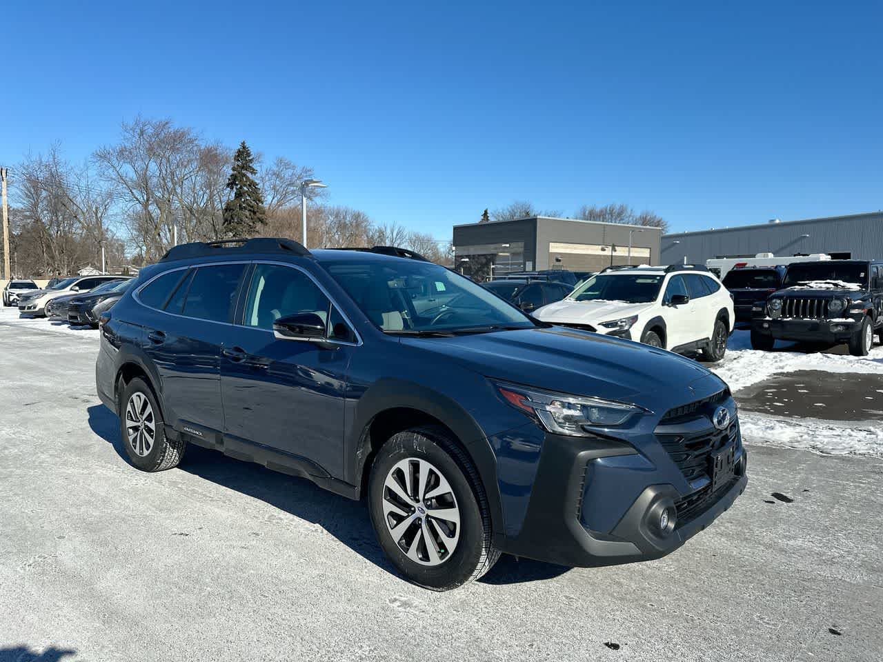 Thumbnail: 2025 Subaru Outback - 15