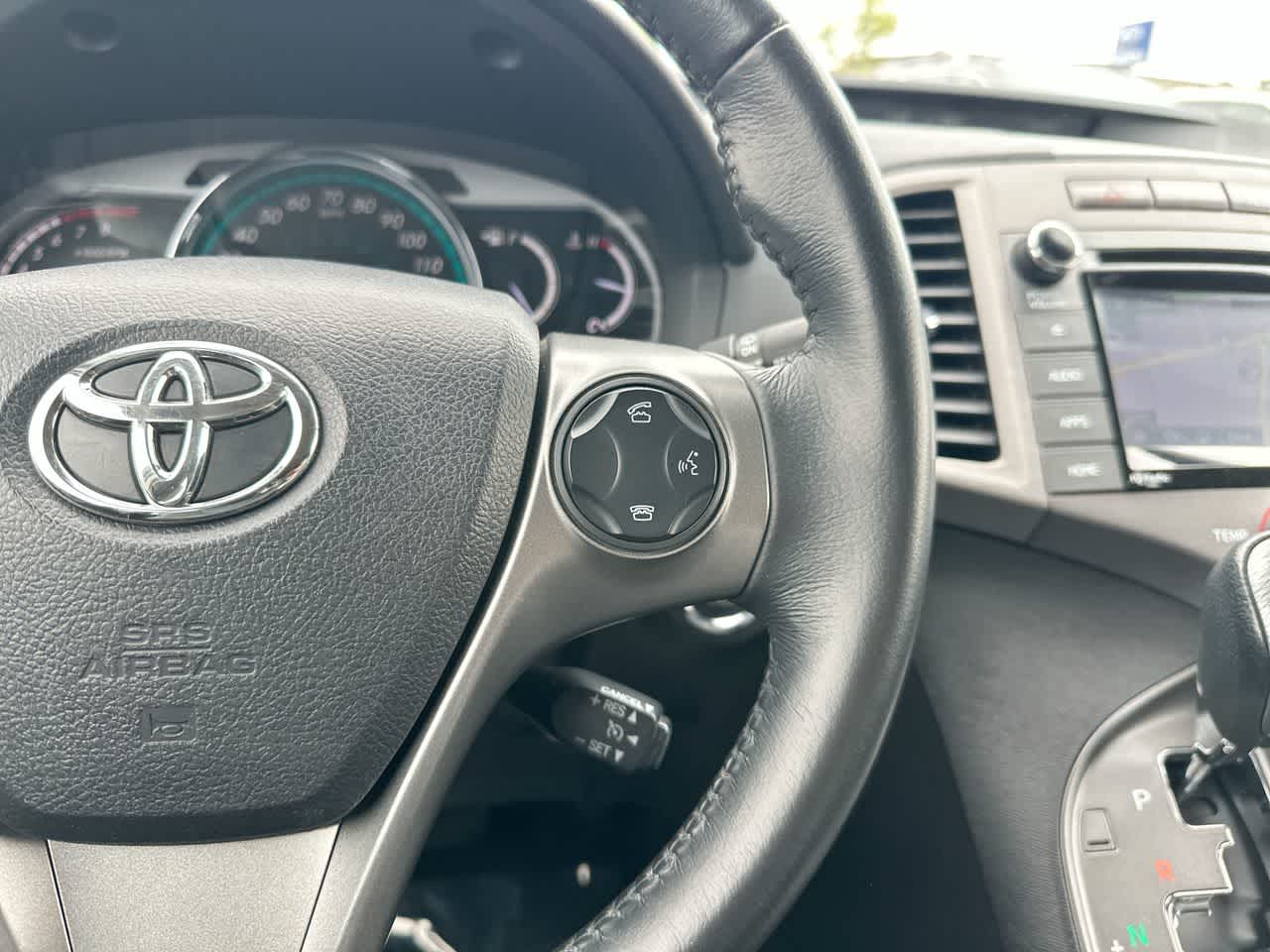Thumbnail: 2015 Toyota Venza - 30