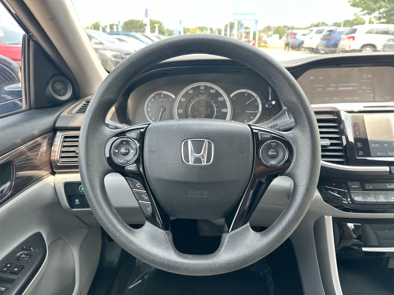 Thumbnail: 2016 Honda Accord - 28