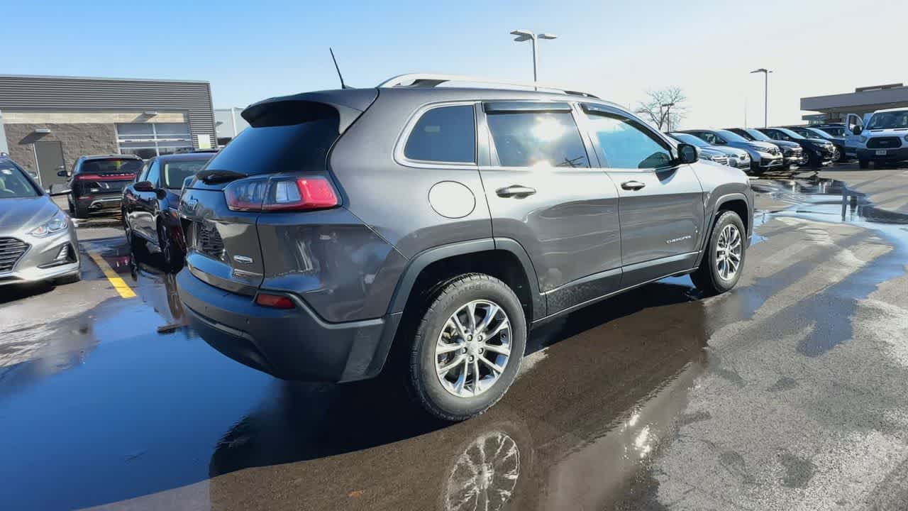 Thumbnail: 2019 Jeep Cherokee - 8
