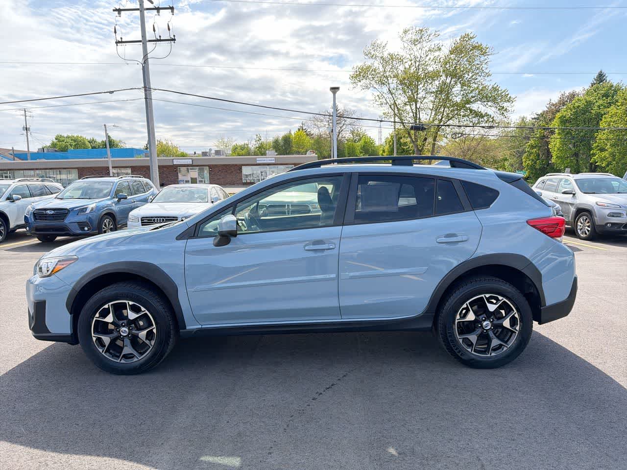Thumbnail: 2018 Subaru Crosstrek - 10