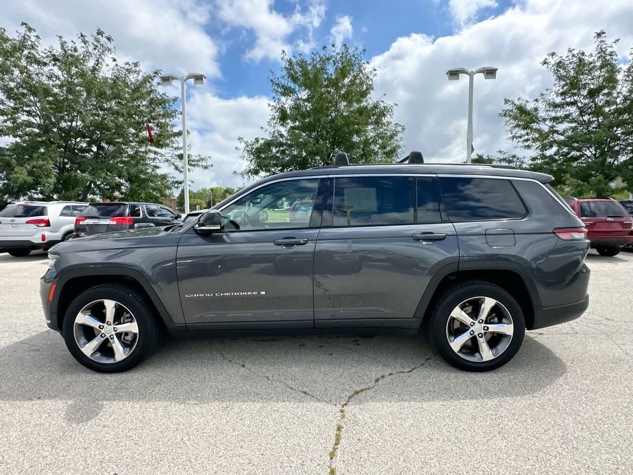 Thumbnail: 2021 Jeep Grand Cherokee L - 10