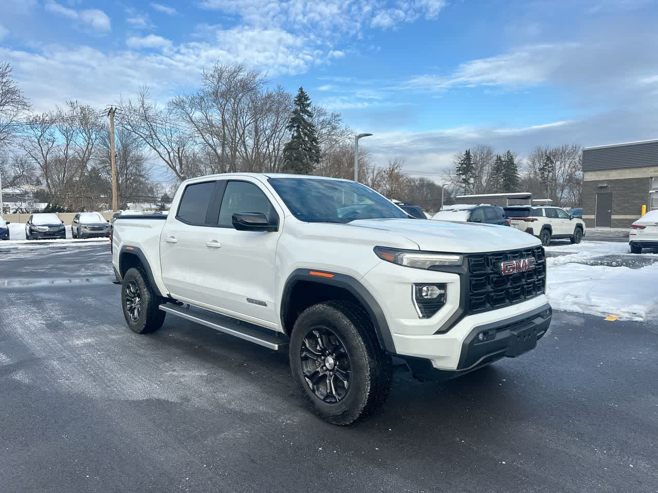 Thumbnail: 2024 GMC Canyon - 15