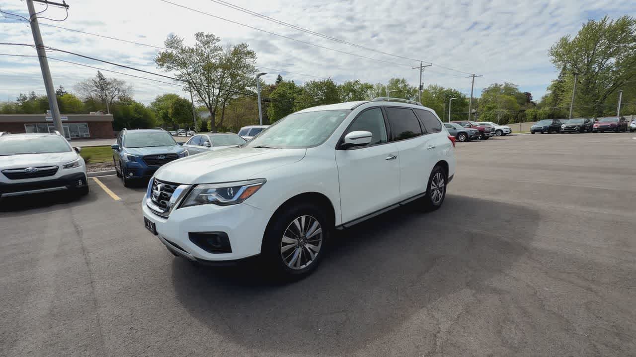 Thumbnail: 2019 Nissan Pathfinder - 4