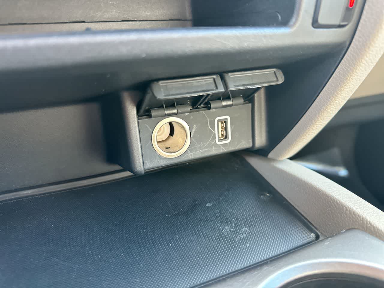 Thumbnail: 2019 Honda Pilot - 32