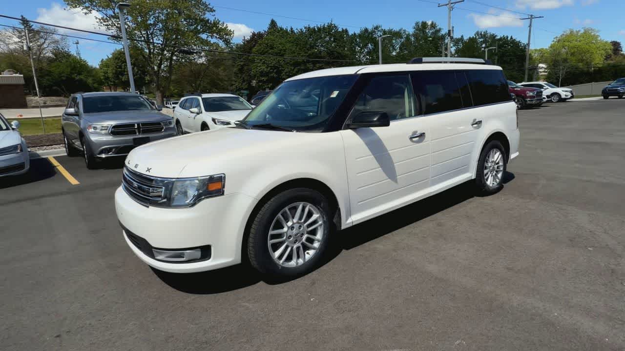 Thumbnail: 2019 Ford Flex - 4