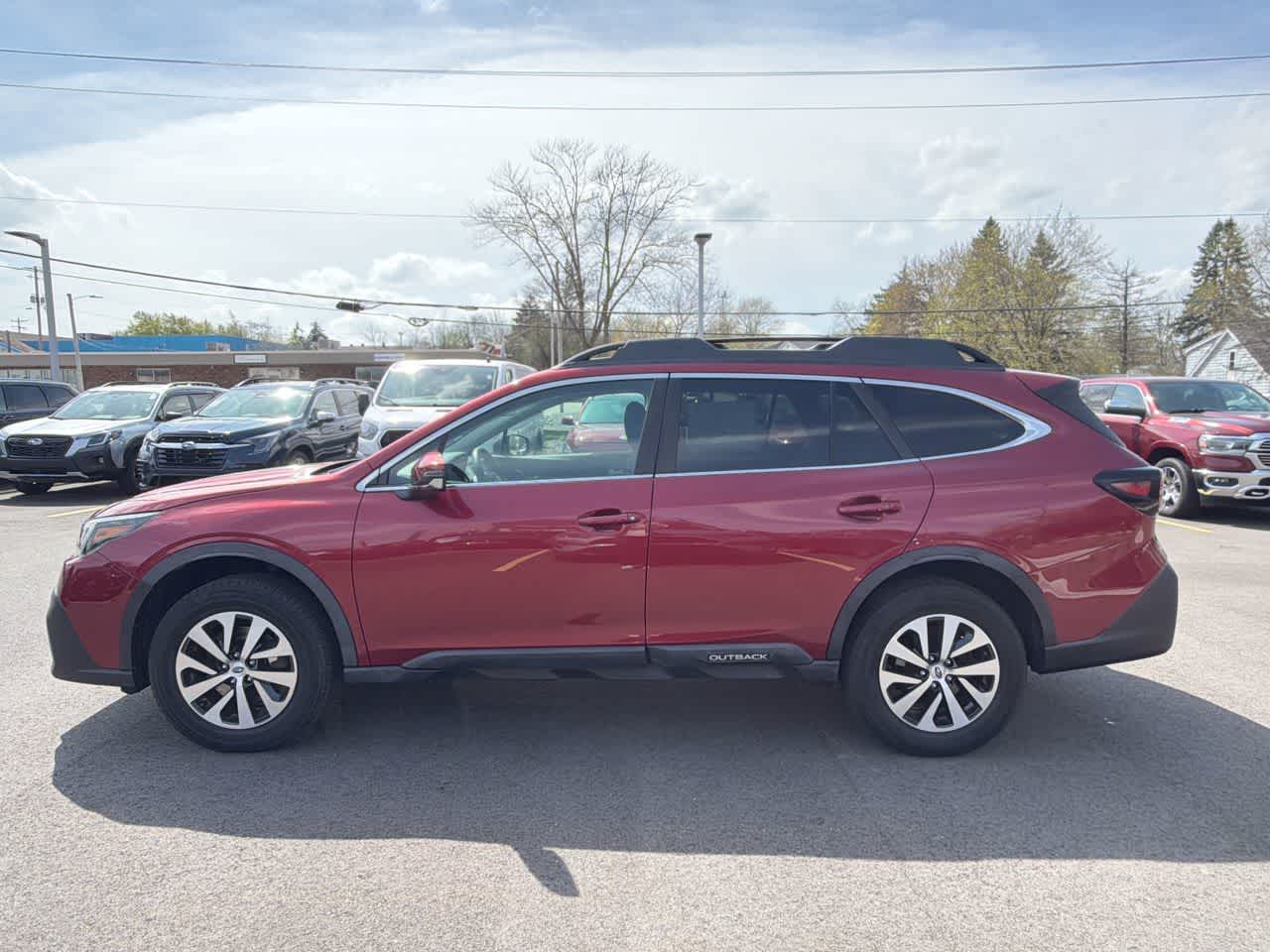 Thumbnail: 2020 Subaru Outback - 11