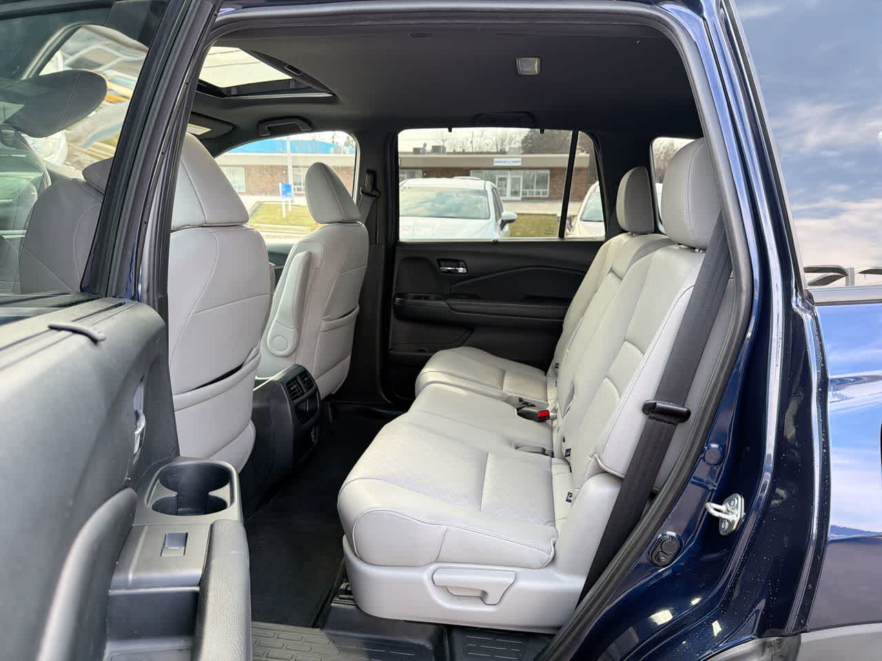 Thumbnail: 2020 Honda Passport - 25