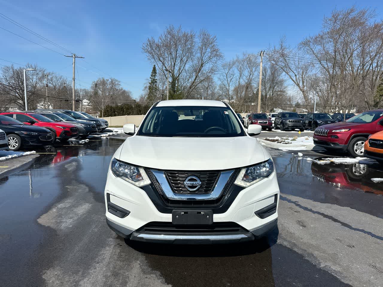 Thumbnail: 2017 Nissan Rogue - 16