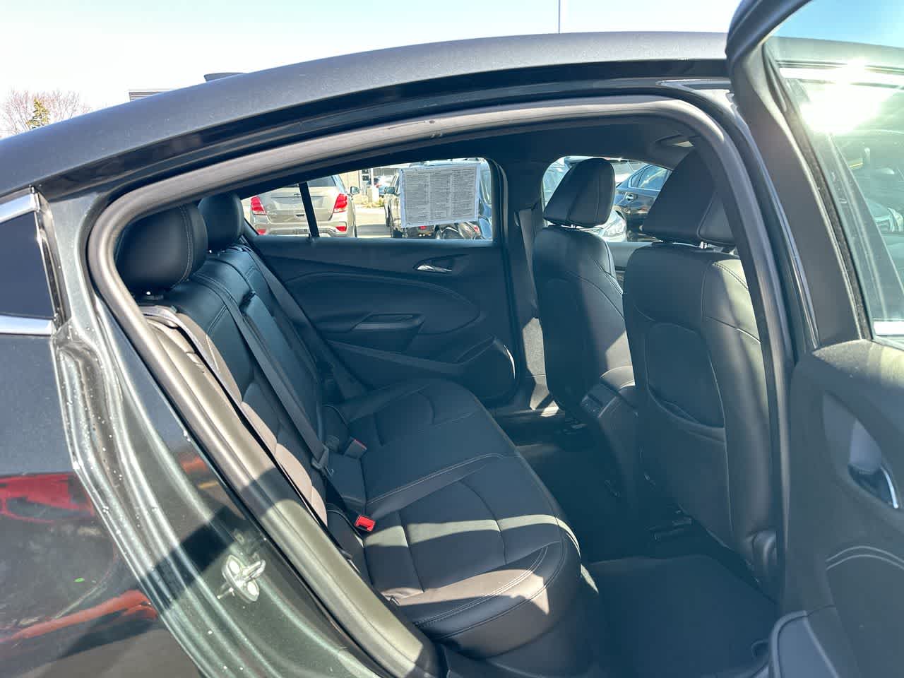 Thumbnail: 2018 Chevrolet Cruze - 25