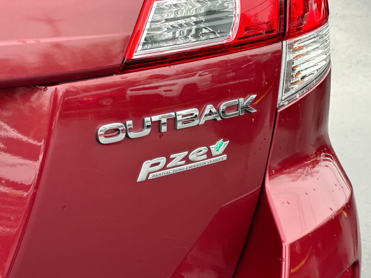 Thumbnail: 2014 Subaru Outback - 18